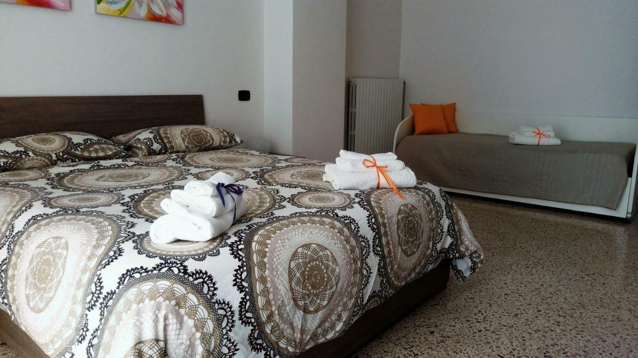 B&B Malaga Salerno Eksteriør billede